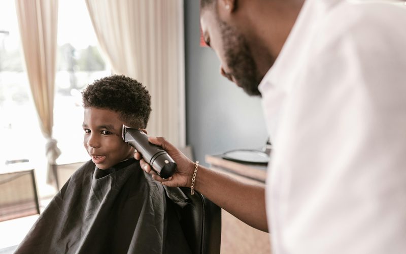 Curly Hair Fade for Men: Best Styles & Tips